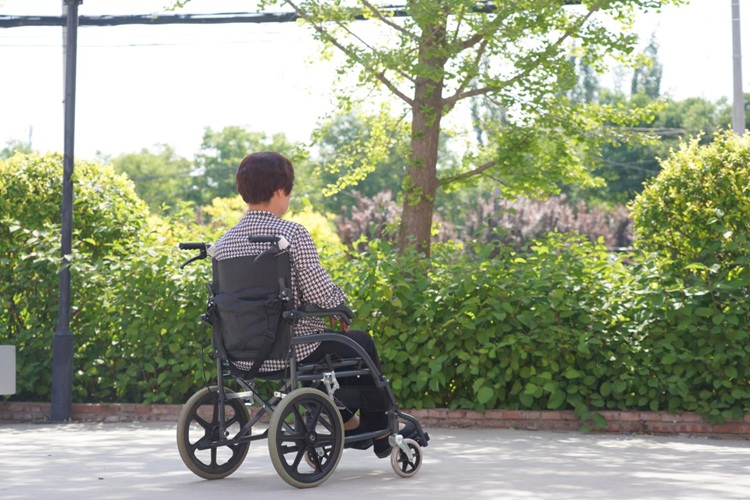 冠领律师代理上海杨浦赡养费纠纷案胜诉