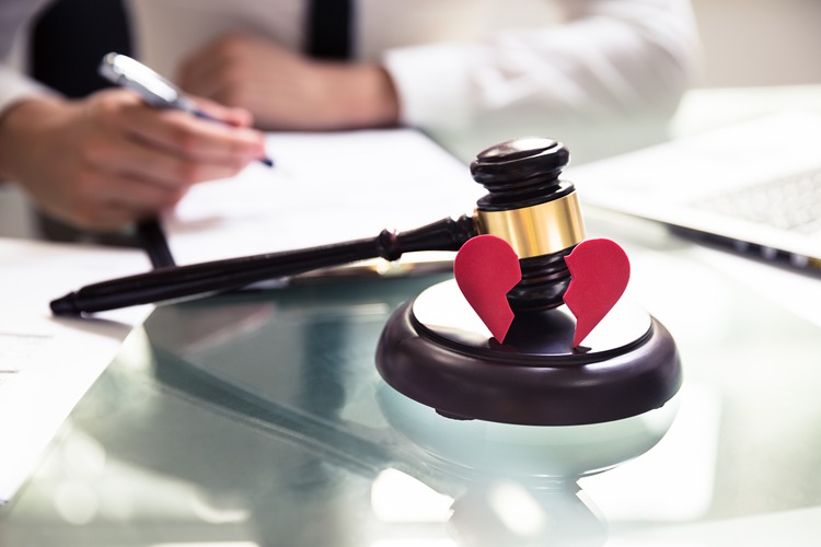 冠领律师代理北京平谷离婚纠纷案调解成功