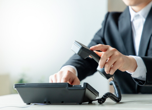 电话销售因卷入诈骗集团被刑事拘留，冠领律师论证从犯地位助其取保候审-1