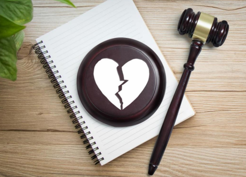 丈夫沉迷博彩、酗酒致感情破裂，冠领律师仅用3个月助女方顺利离婚并获得抚养权-2