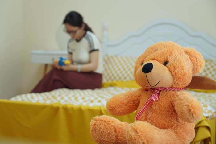 父母离婚后父亲拖欠抚养费,冠领律师为女孩追回34.4万并保住后续权益 父母离婚后父亲拖欠抚养费,冠领律师为女孩追回34.4万并保住后续权益